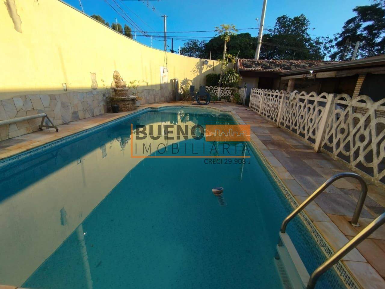 Sobrado para aluguel no Residencial Furlan: 
