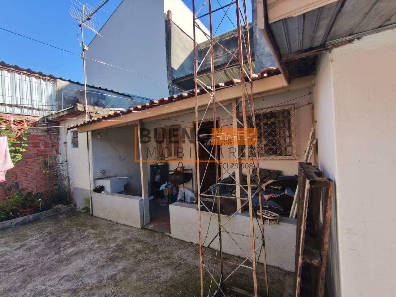 Casa à venda no Jardim Pérola: 
