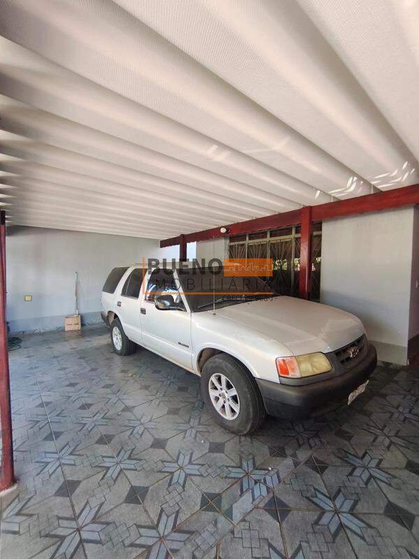 Casa à venda no Jardim Pérola: 