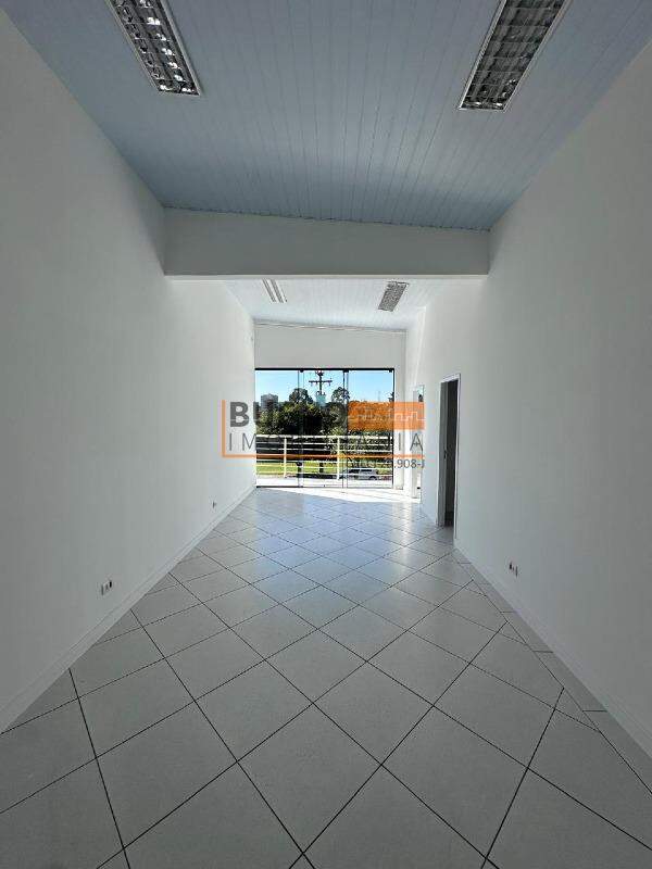 Sala comercial para aluguel no Jardim Dona Regina: 