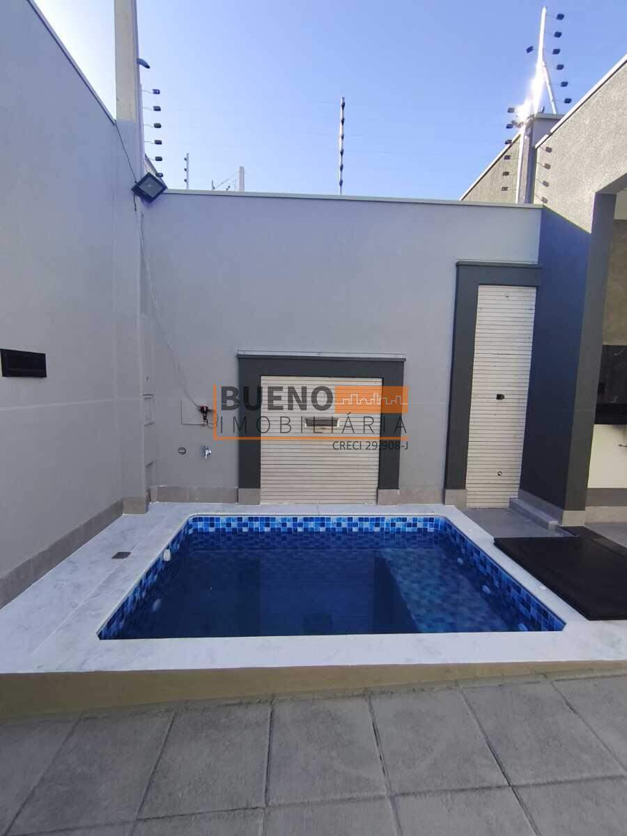 Casa à venda no Chácara Machadinho II: 