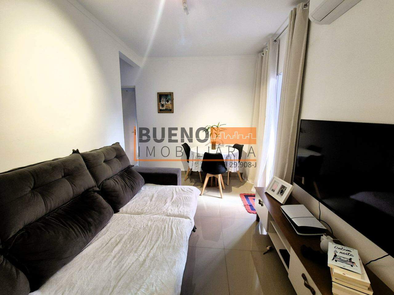 Apartamento à venda no Planalto do Sol II: 