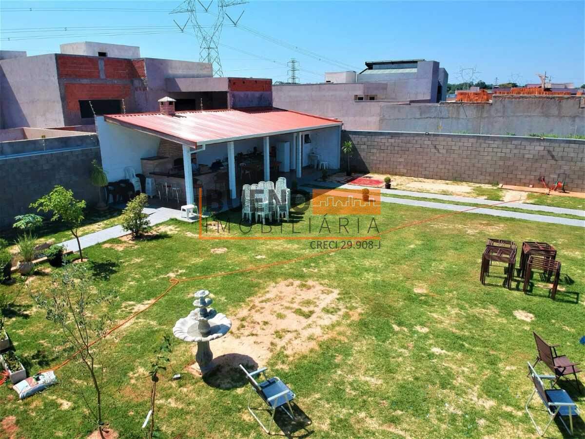Terreno à venda no Jardim Alphacenter: 
