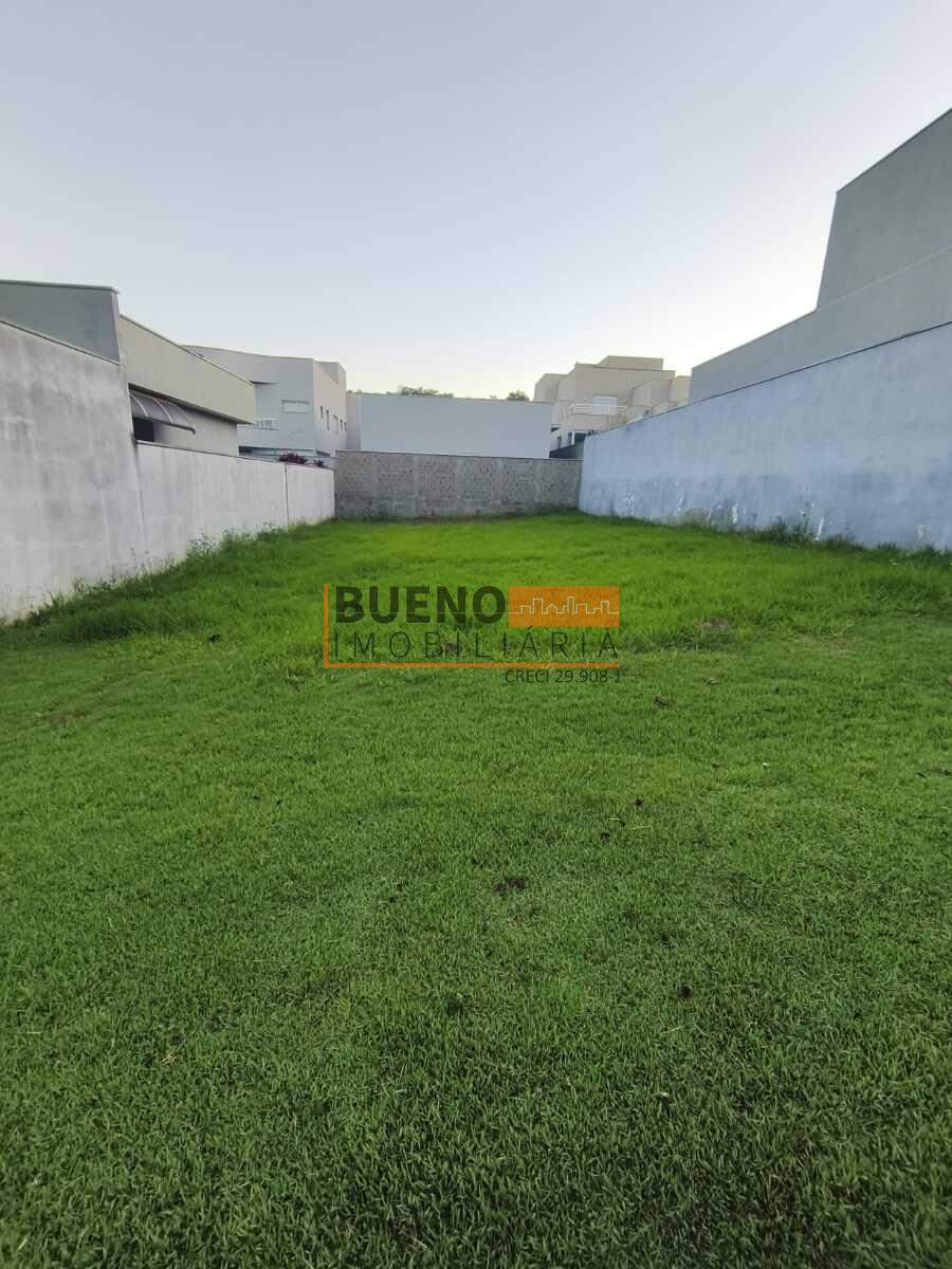Terreno à venda no Residencial Mac Knight: 