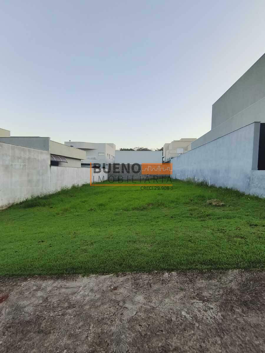 Terreno à venda no Residencial Mac Knight: 