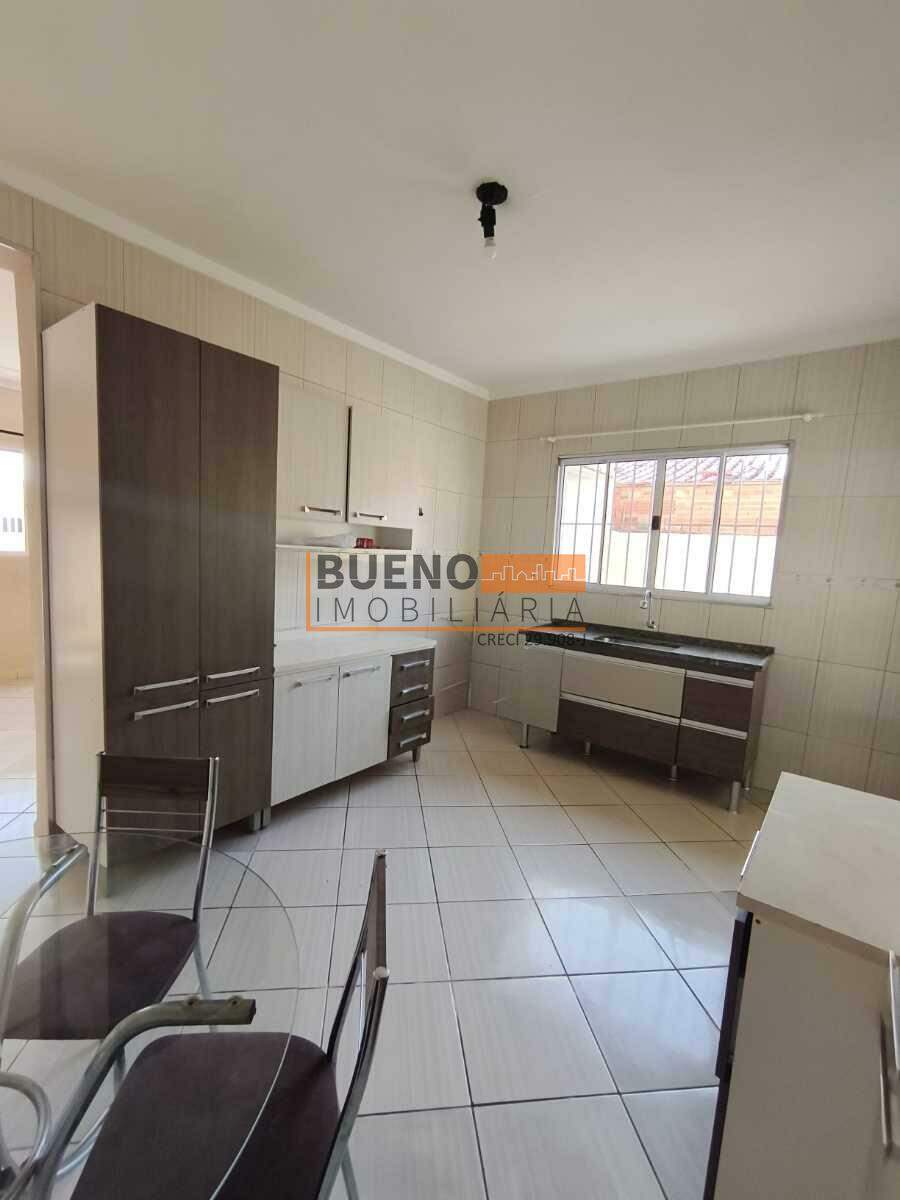 Casa à venda no Parque Olaria: 