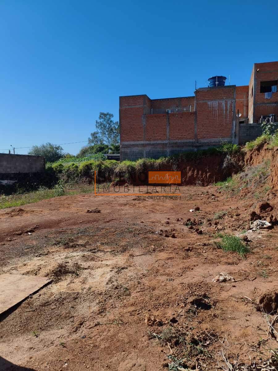 Terreno à venda no Jardim Aranha Oliveira: 