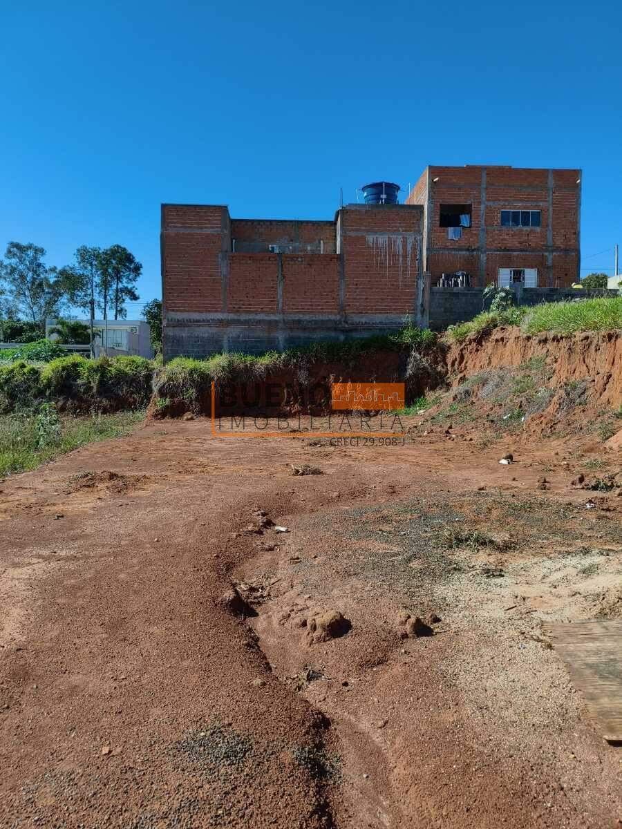 Terreno à venda no Jardim Aranha Oliveira: 