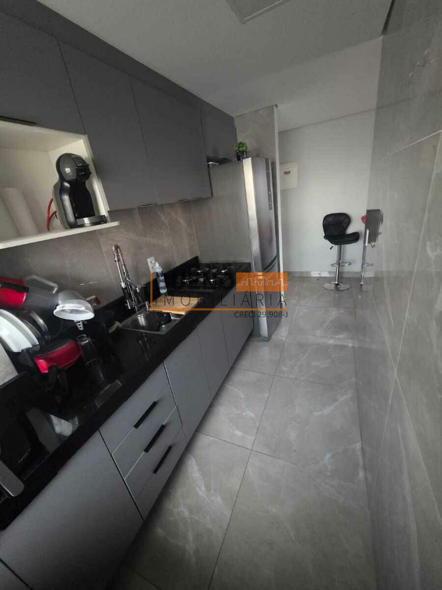 Apartamento à venda no Jardim Alphacenter: 