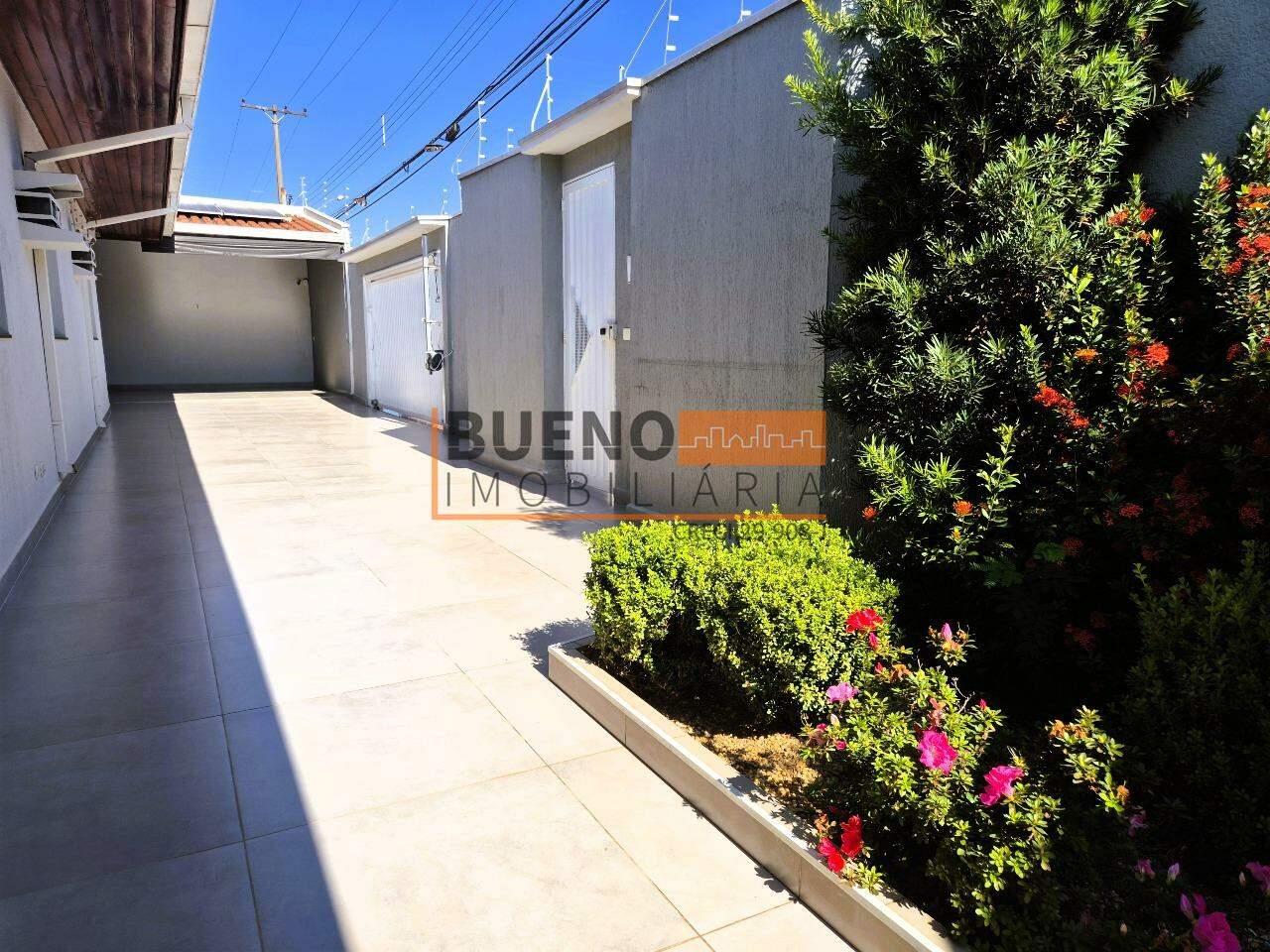 Casa para aluguel no Vila Grego: 