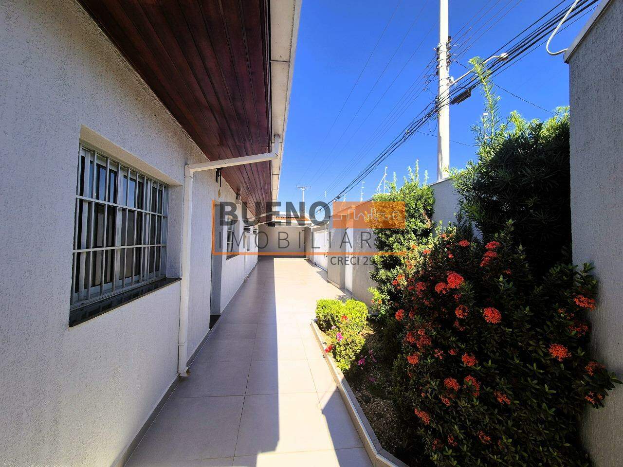 Casa para aluguel no Vila Grego: 