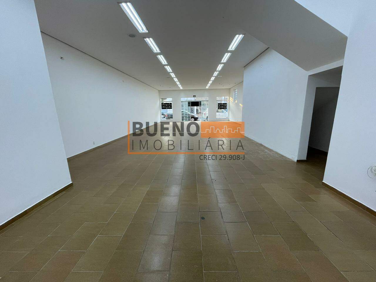 Salão para aluguel no Centro: 