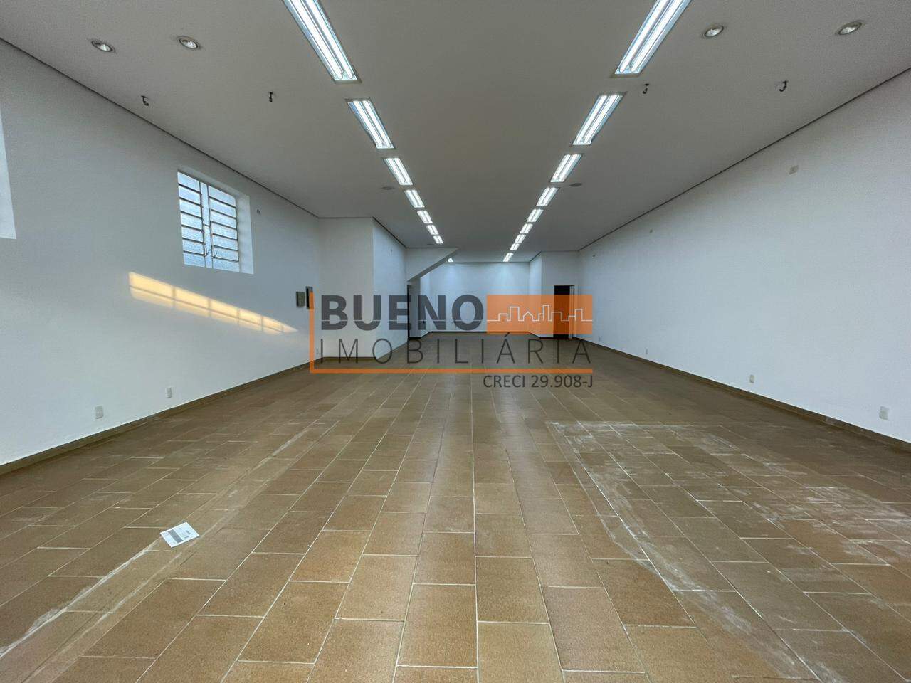 Salão para aluguel no Centro: 