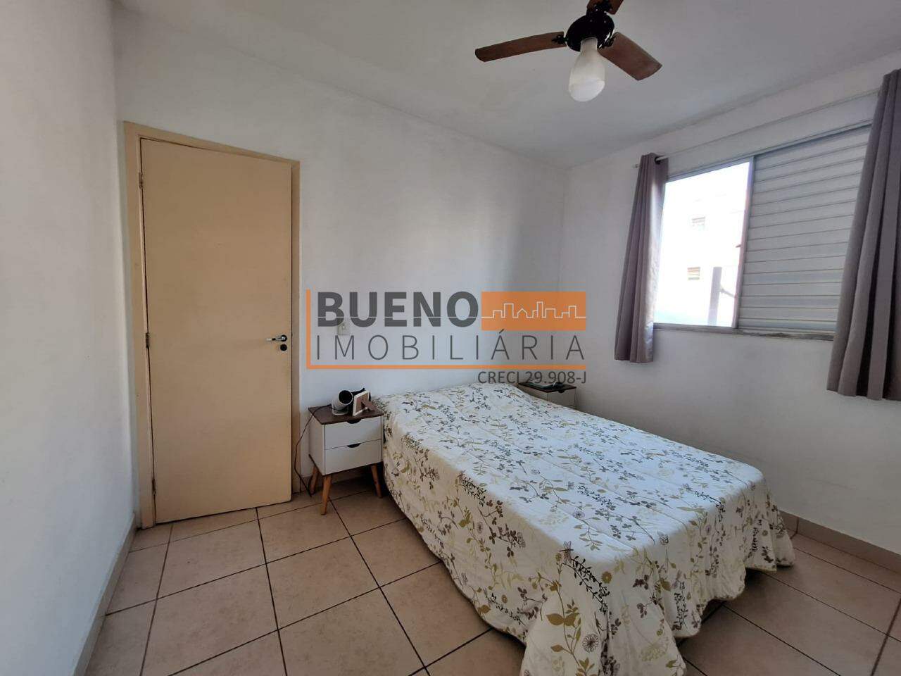 Apartamento à venda no Loteamento Industrial Machadinho: 