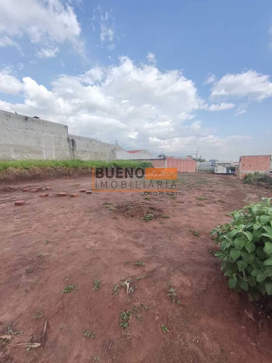 Terreno à venda no Jardim Aranha Oliveira: 