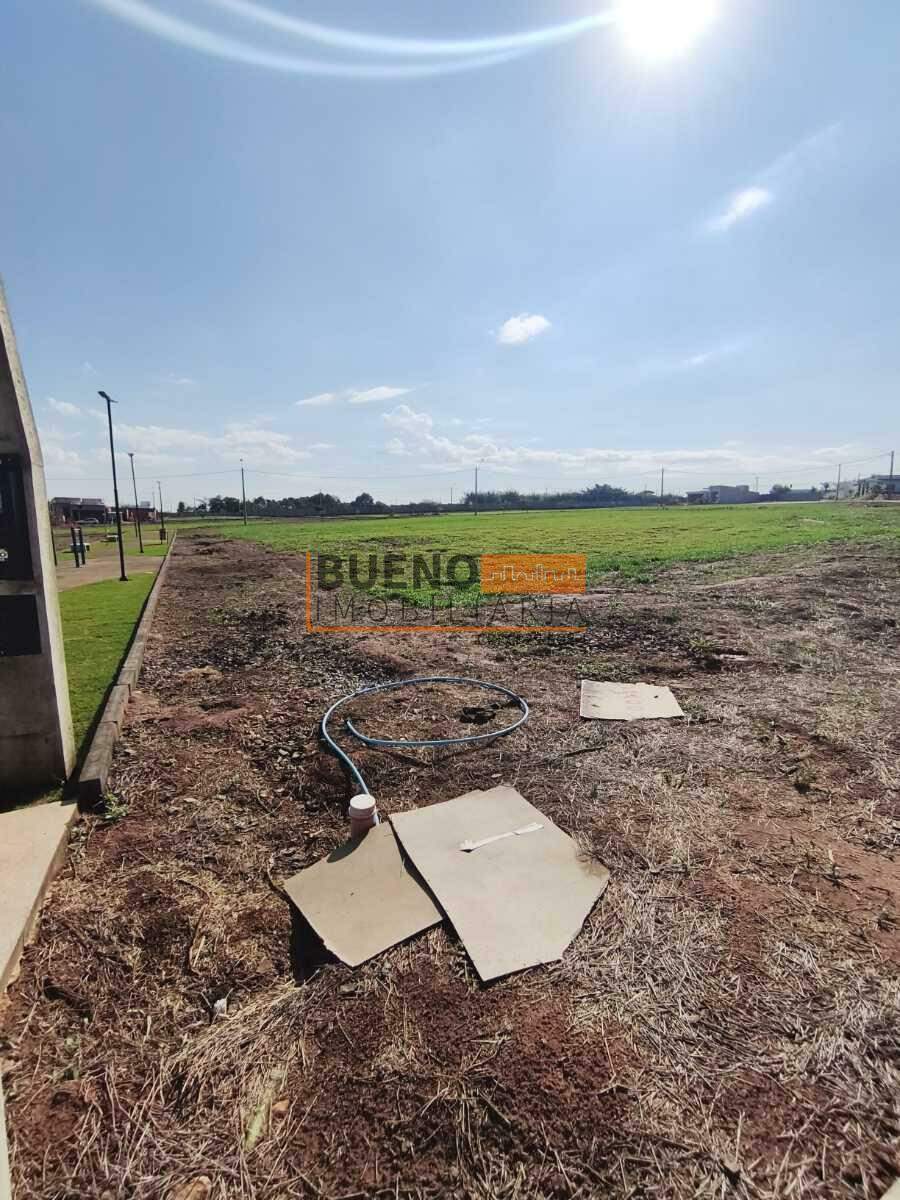 Terreno à venda no Parque Vila América: 