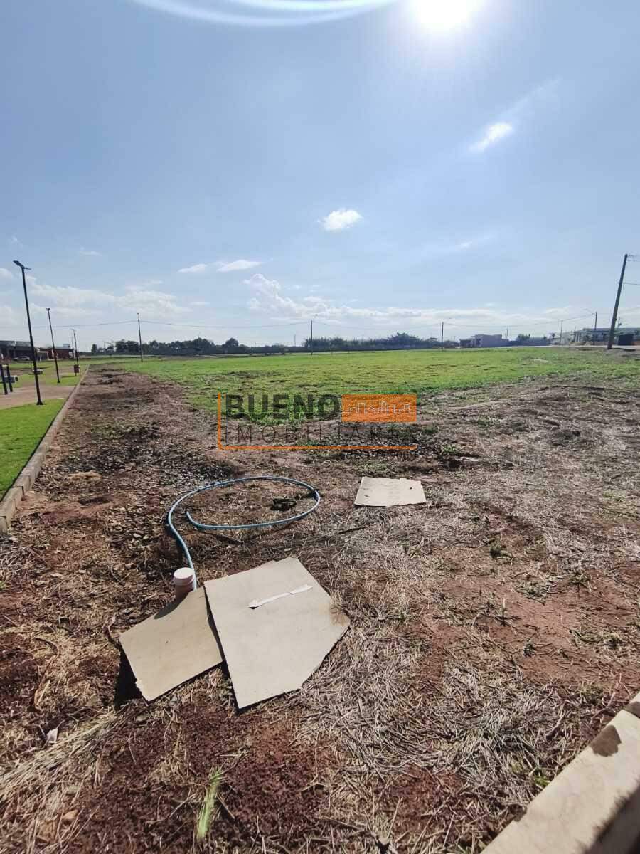 Terreno à venda no Parque Vila América: 