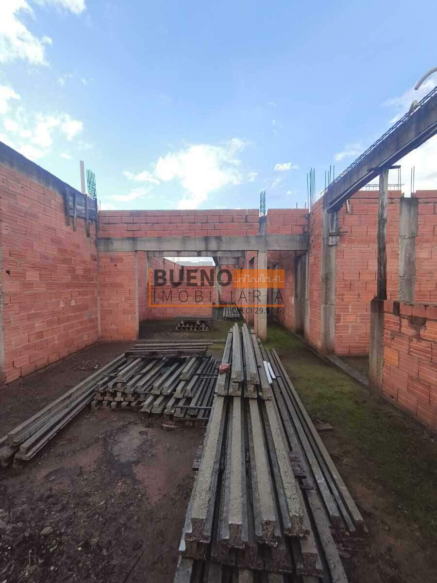 Terreno à venda no Jardim Aranha Oliveira: 