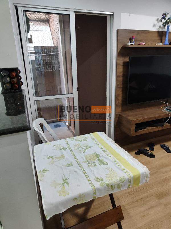 Apartamento à venda no Loteamento Industrial Machadinho: 