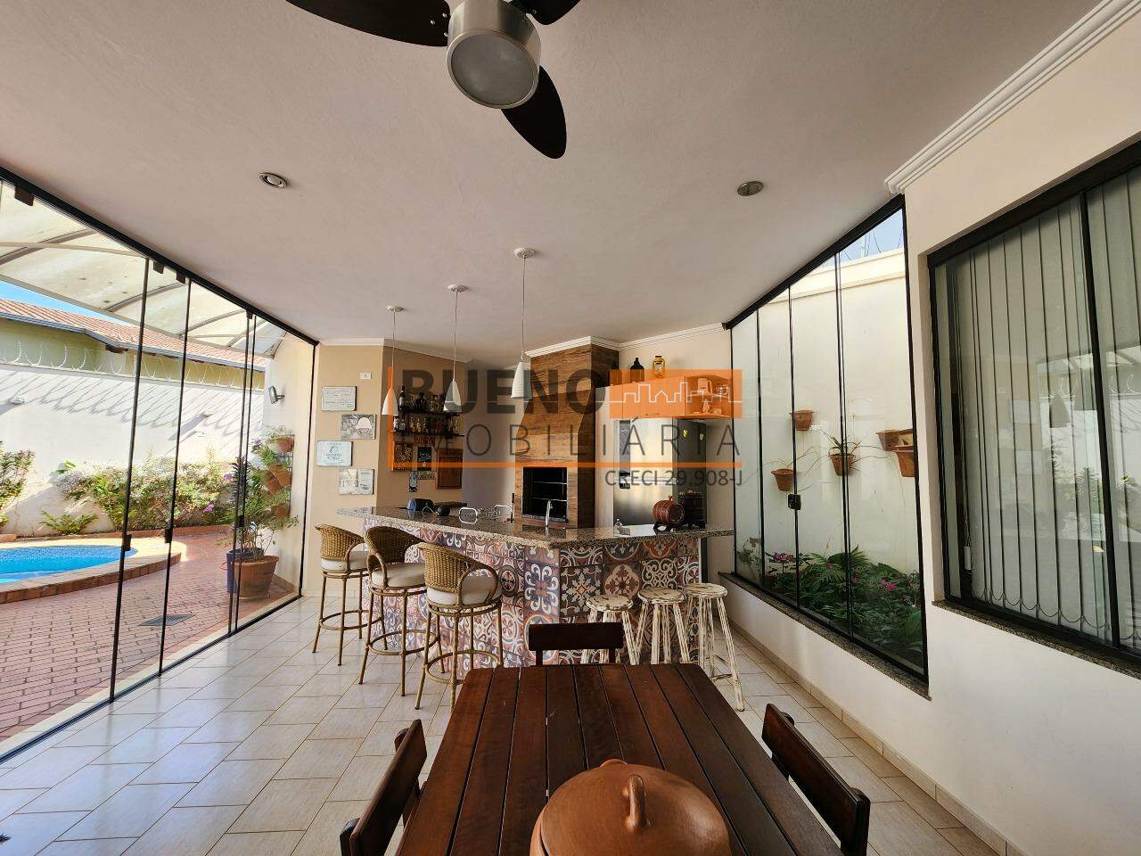 Casa para aluguel no Jardim Primavera: 