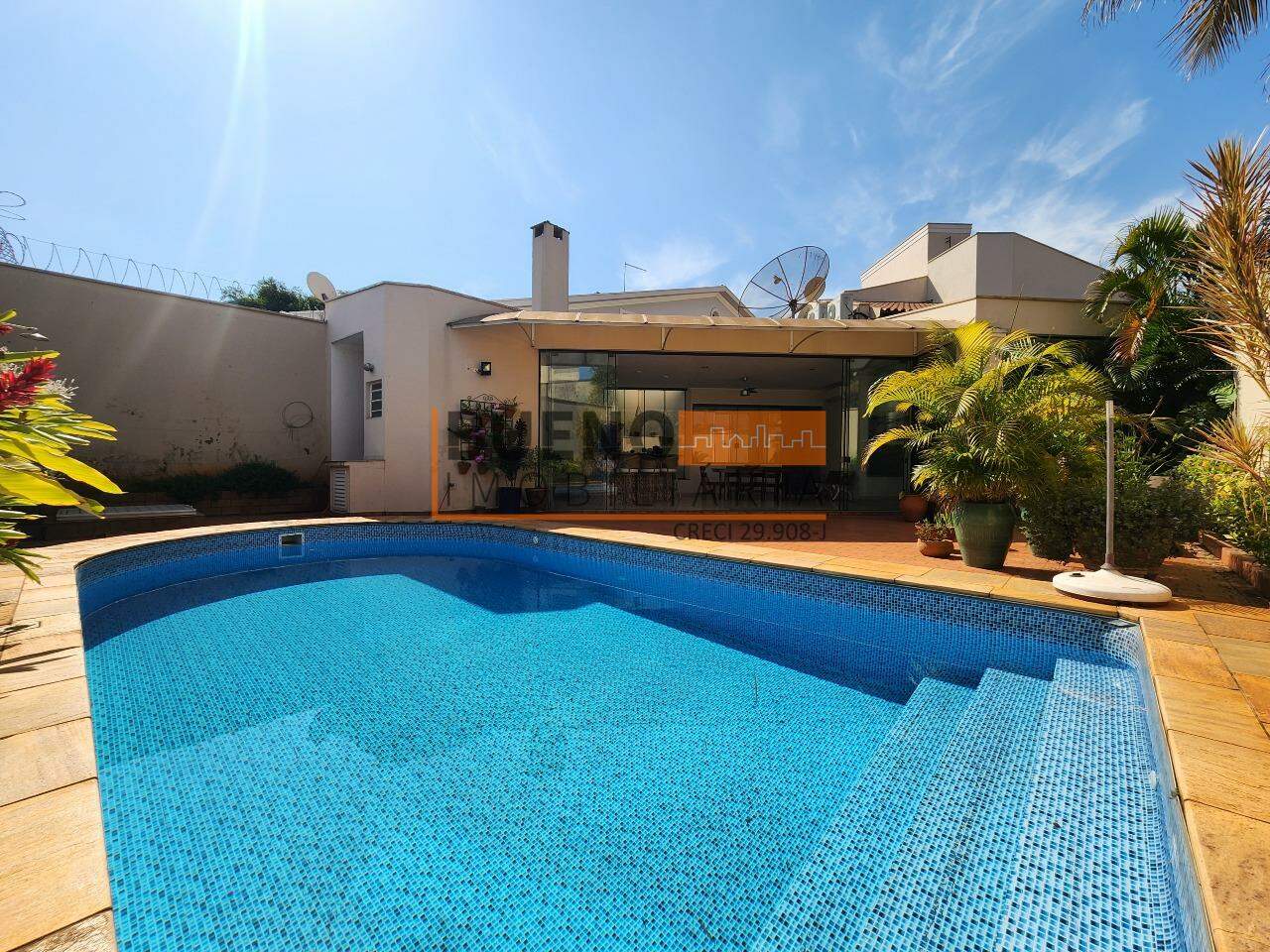 Casa para aluguel no Jardim Primavera: 
