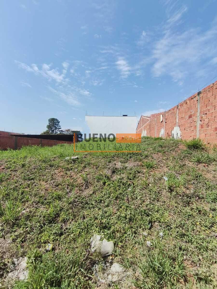 Terreno à venda no Jardim Aranha Oliveira: 