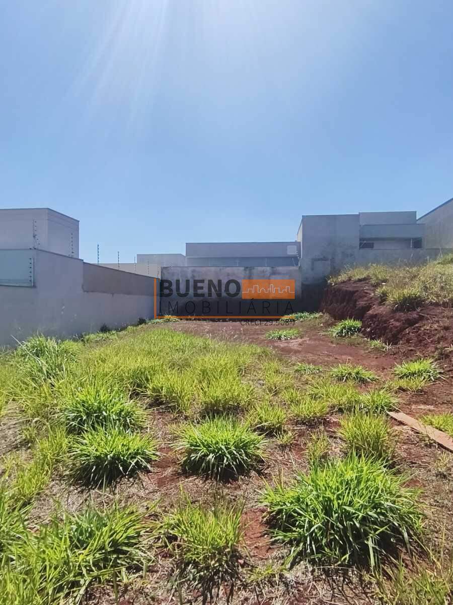 Terreno à venda no Terras de Santa Bárbara: 