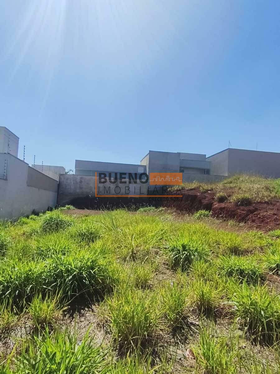 Terreno à venda no Terras de Santa Bárbara: 