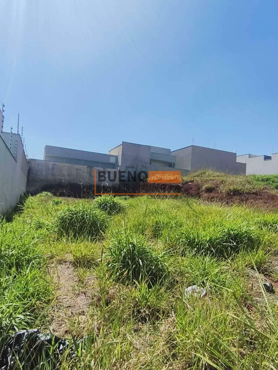 Terreno à venda no Terras de Santa Bárbara: 