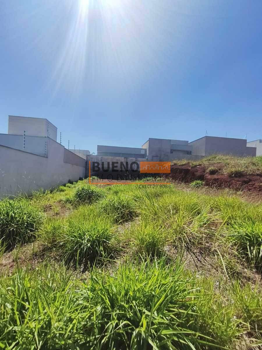 Terreno à venda no Terras de Santa Bárbara: 