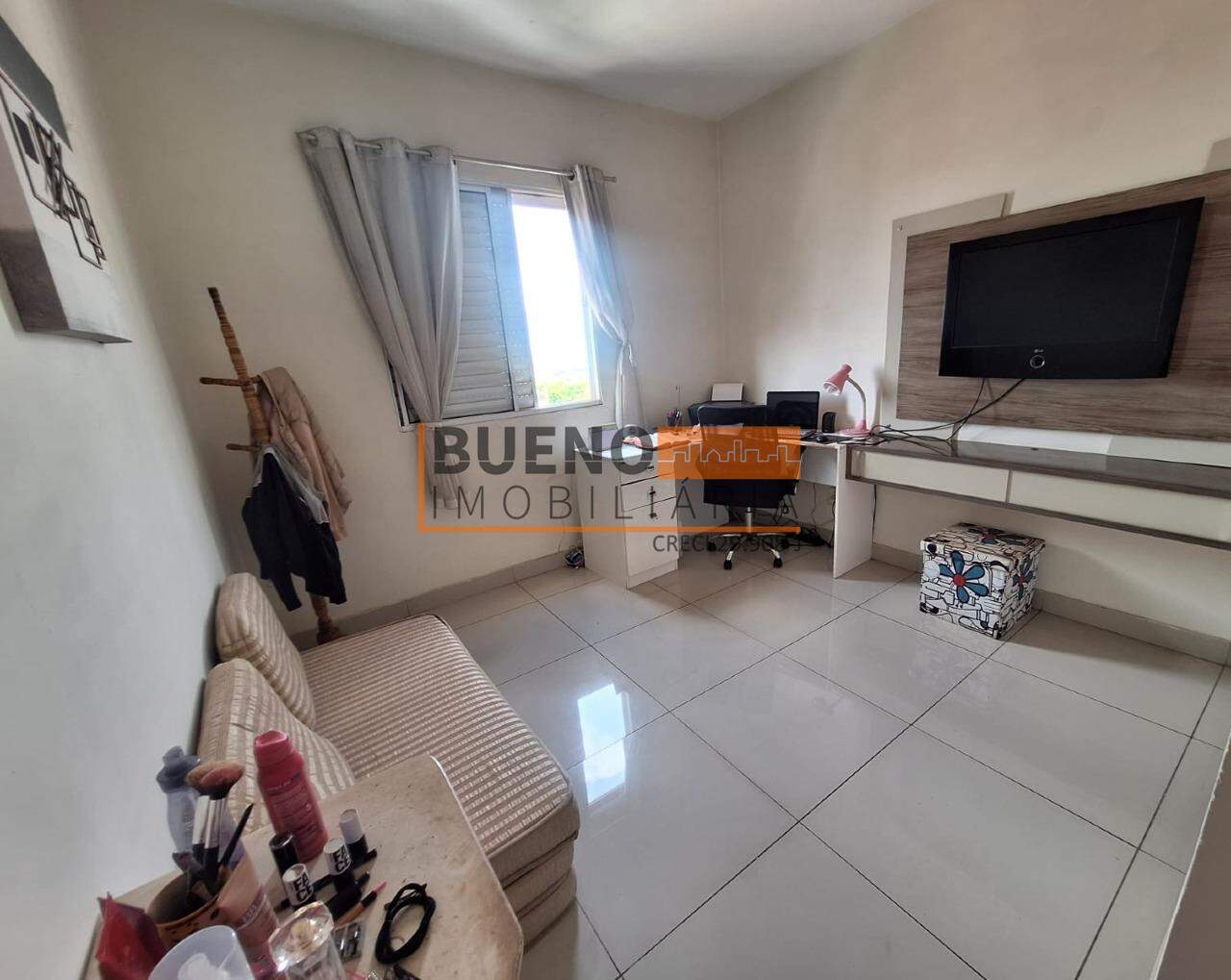 Apartamento à venda no Vila Omar: 