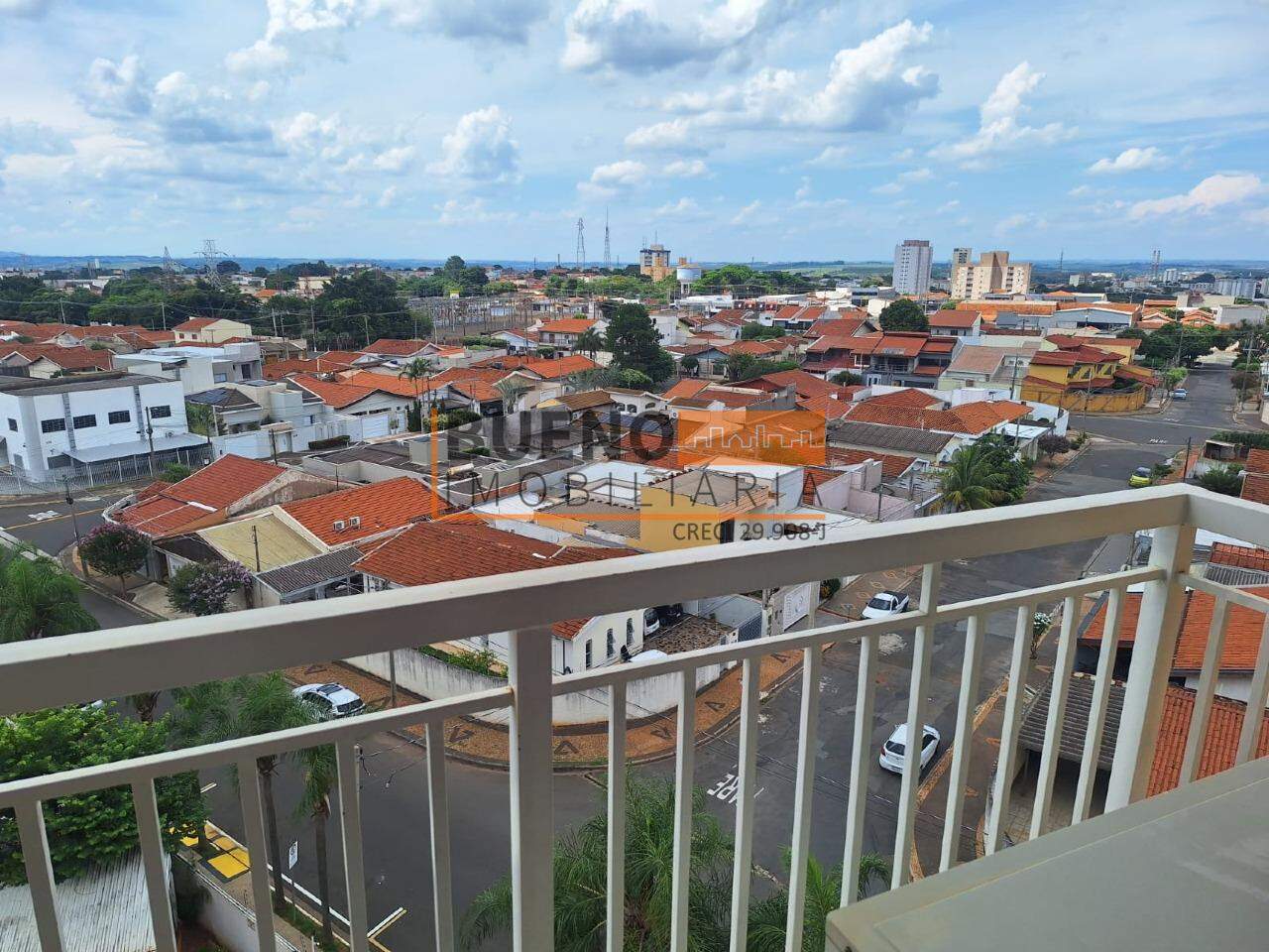 Apartamento à venda no Vila Omar: 