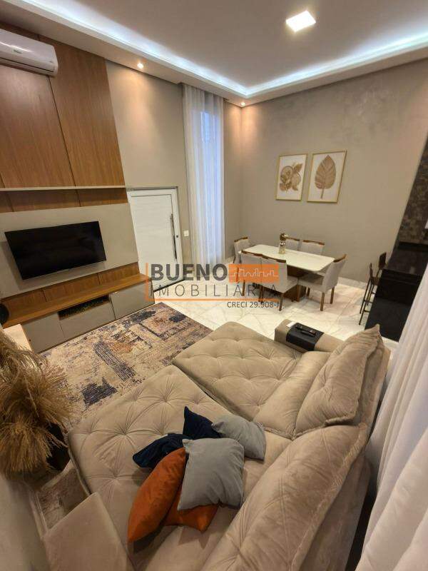 Casa à venda no Jardim Bertoni: 