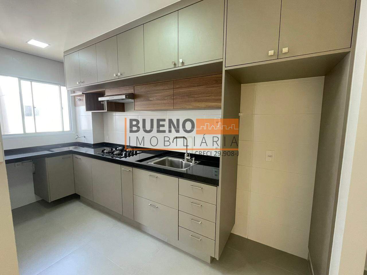 Apartamento para aluguel no Jardim dos Manacás: 