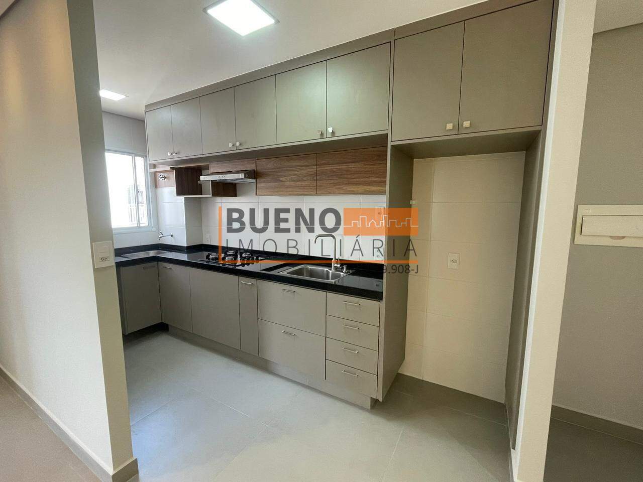 Apartamento para aluguel no Jardim dos Manacás: 