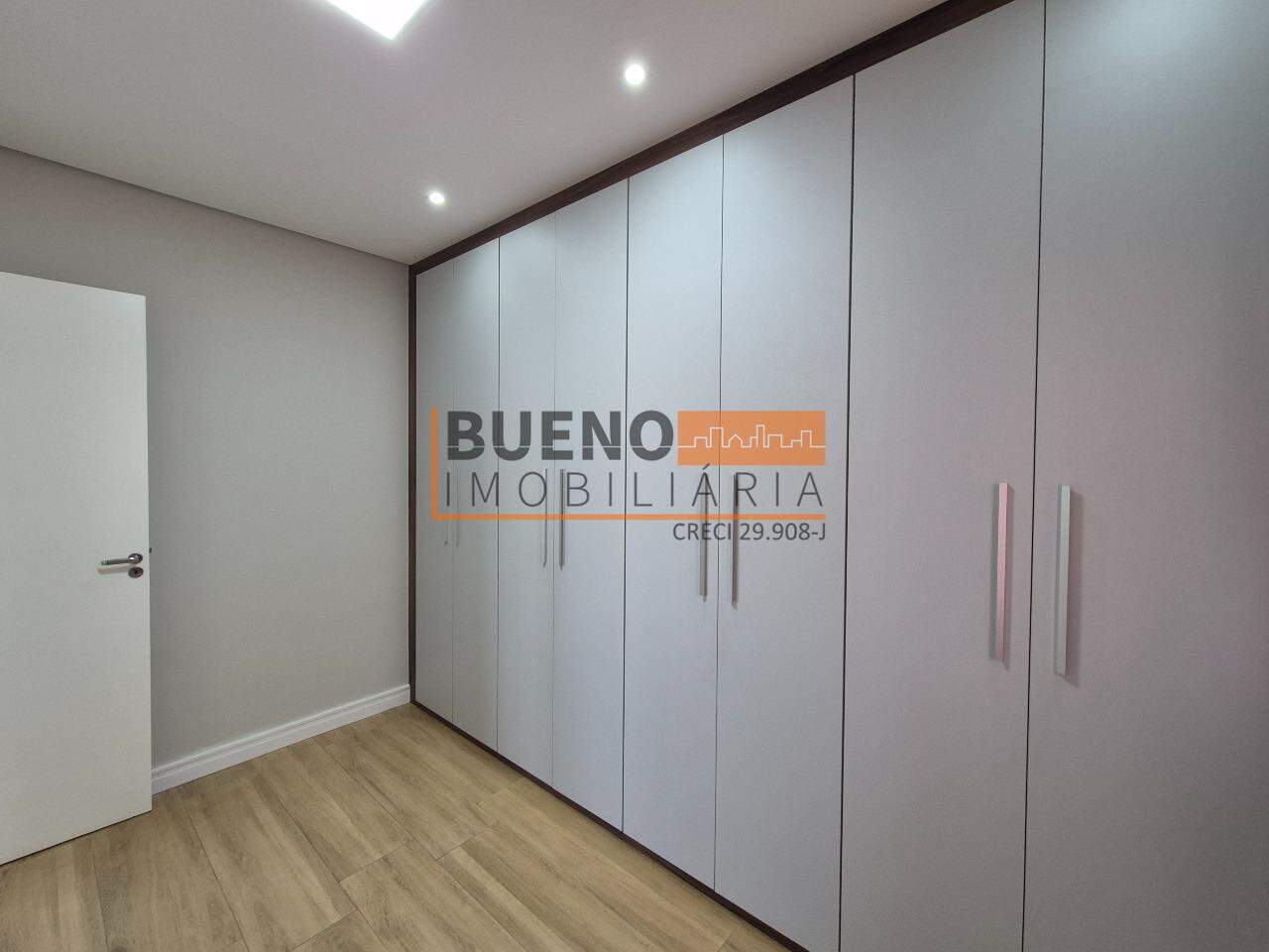 Apartamento à venda no Jardim São Francisco: 