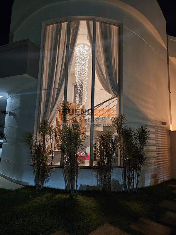 Casa em condomínio à venda no Jardim Imperador: 