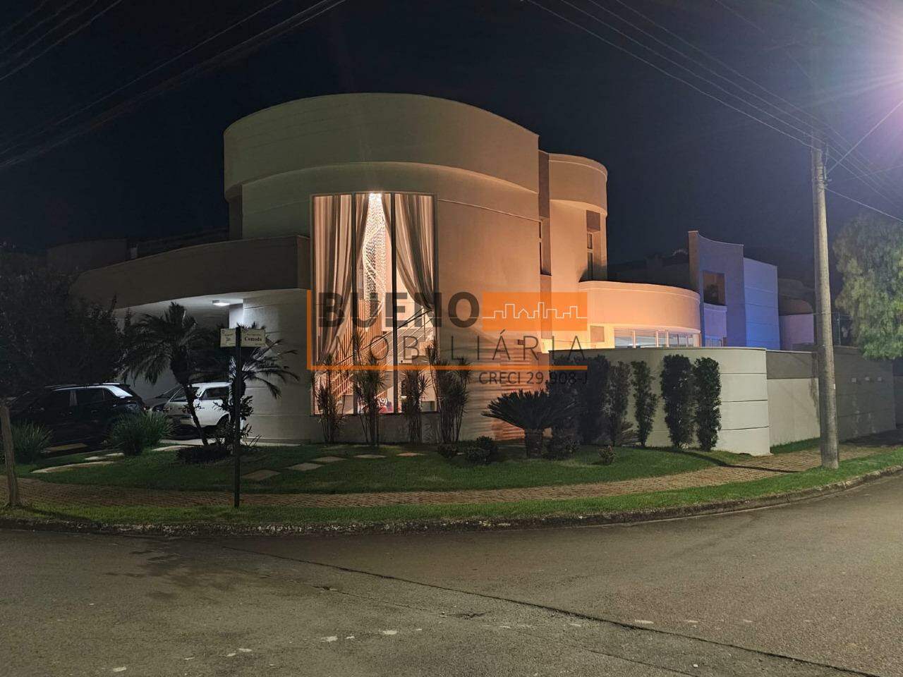 Casa em condomínio à venda no Jardim Imperador: 