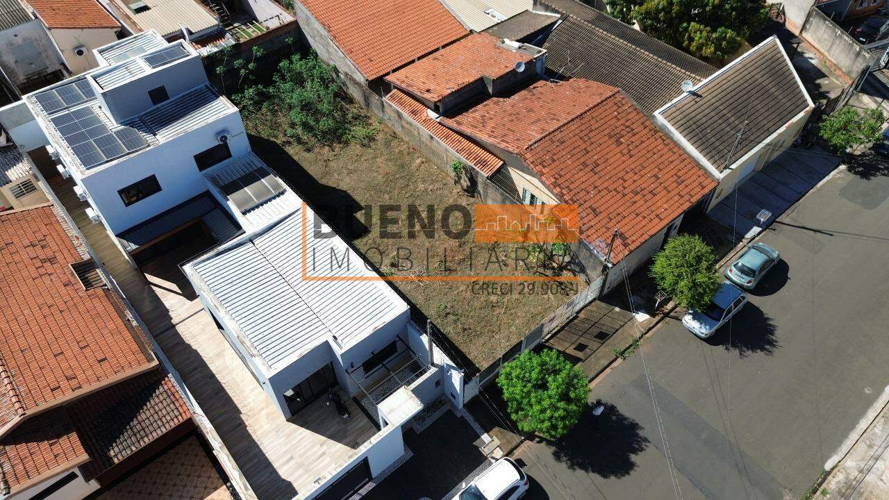 Terreno à venda no Jardim Conceição: 
