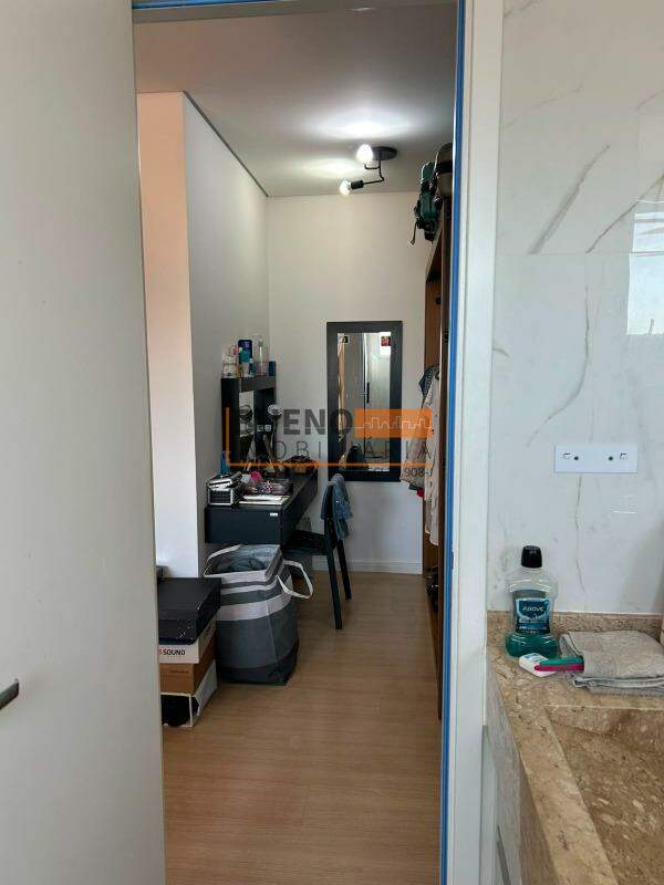 Apartamento à venda no Jardim São Francisco: 