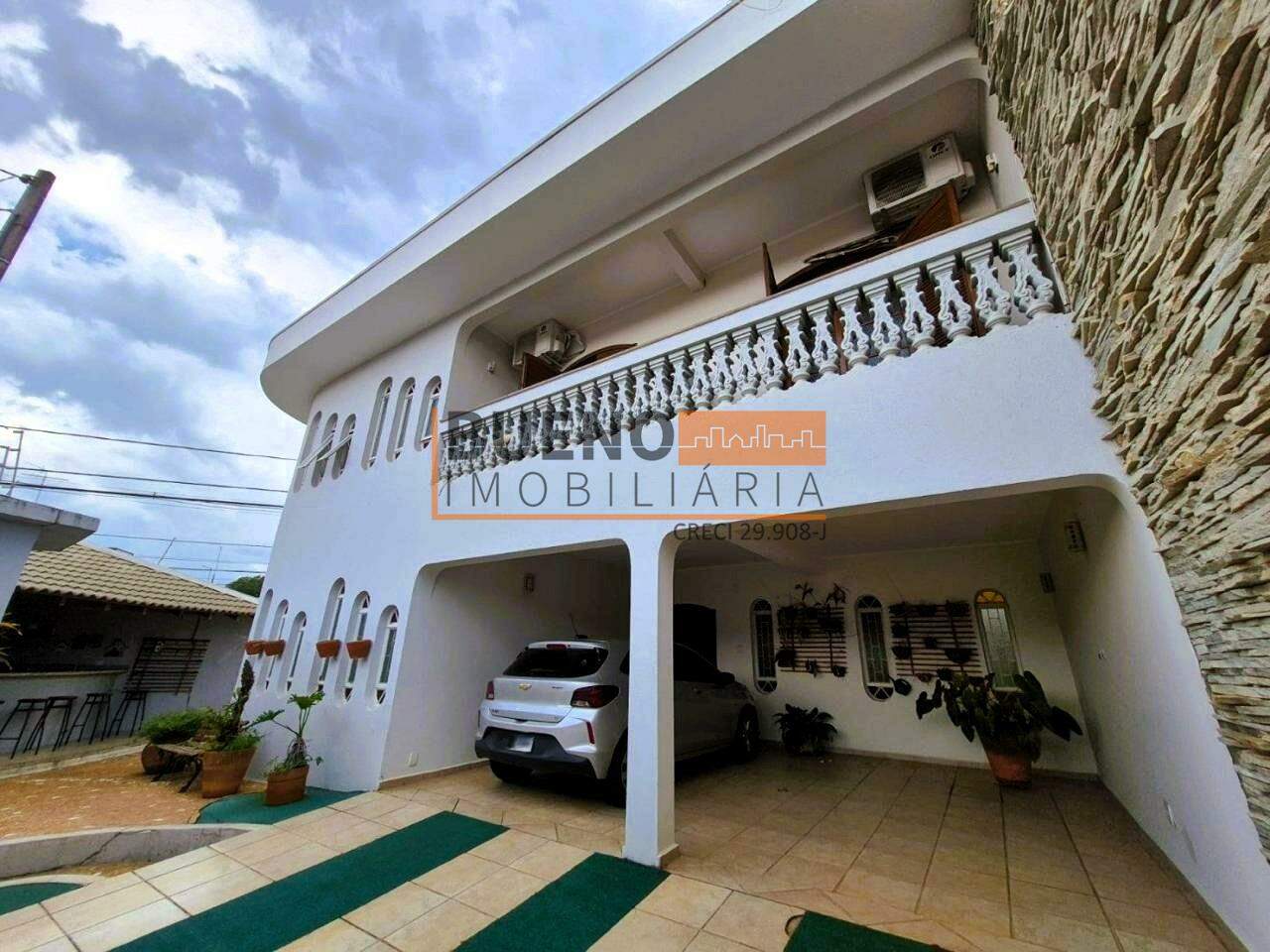 Casa à venda no Centro: 
