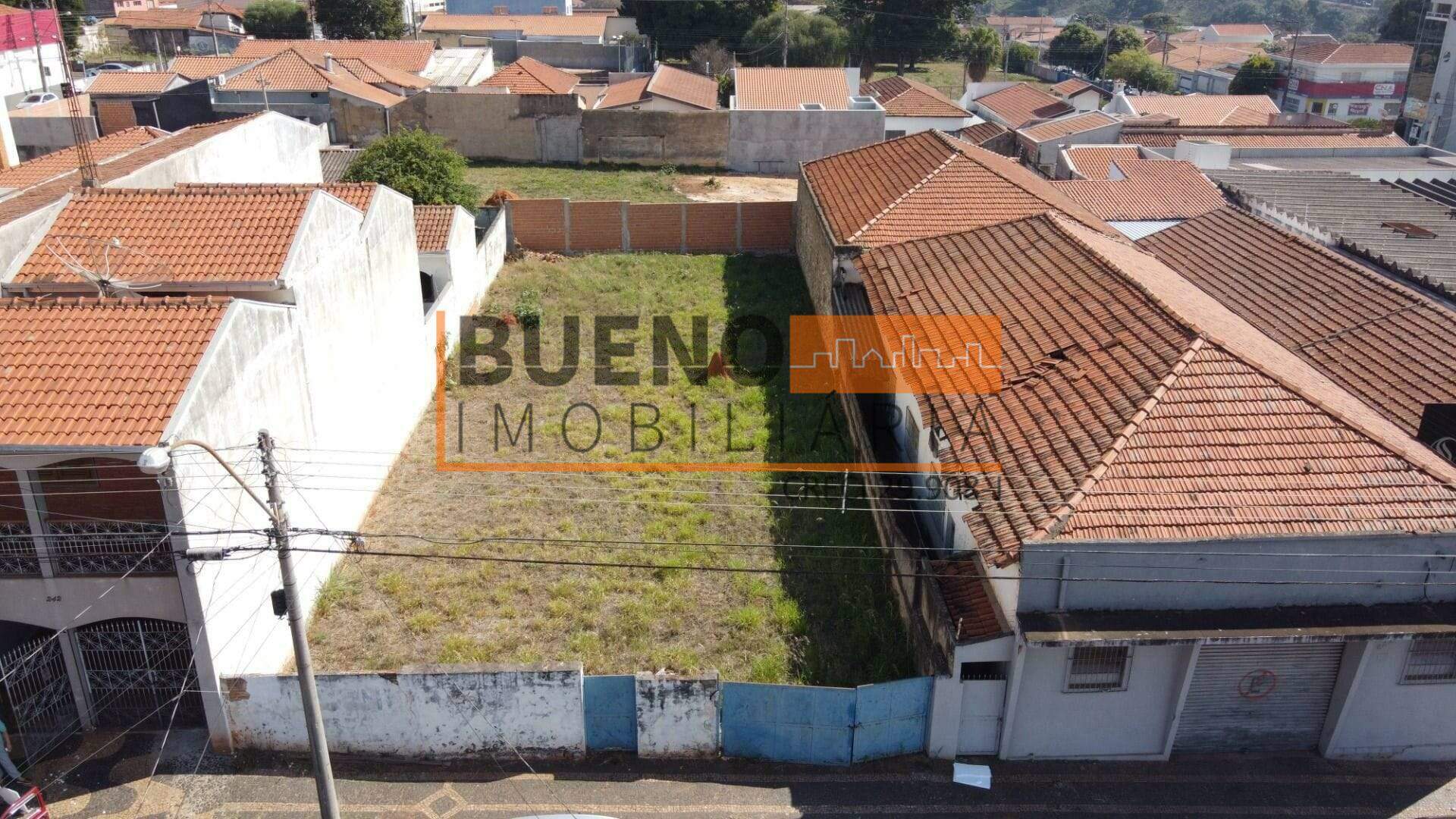Terreno à venda no Centro: 