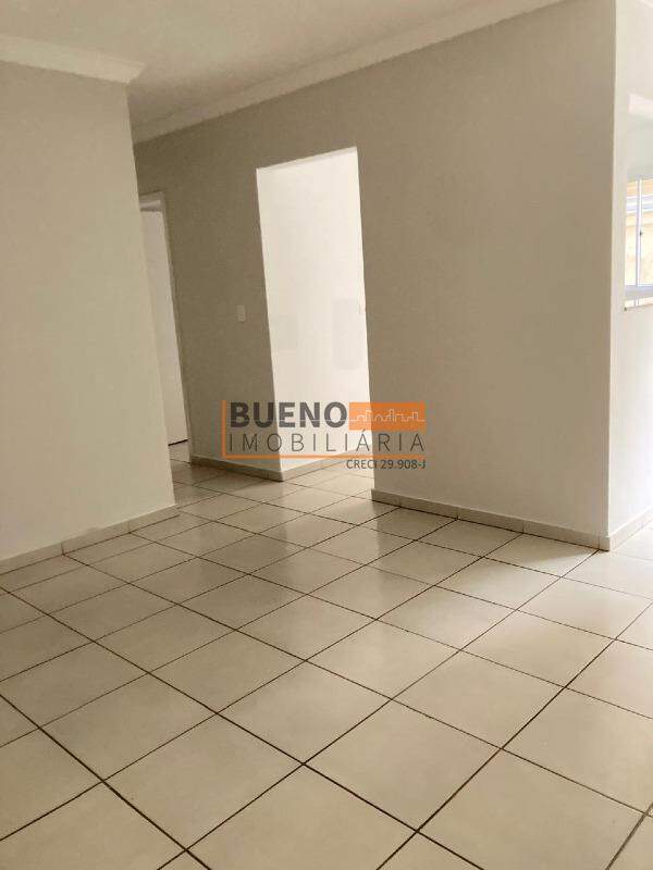 Apartamento à venda no Parque Universitário: 