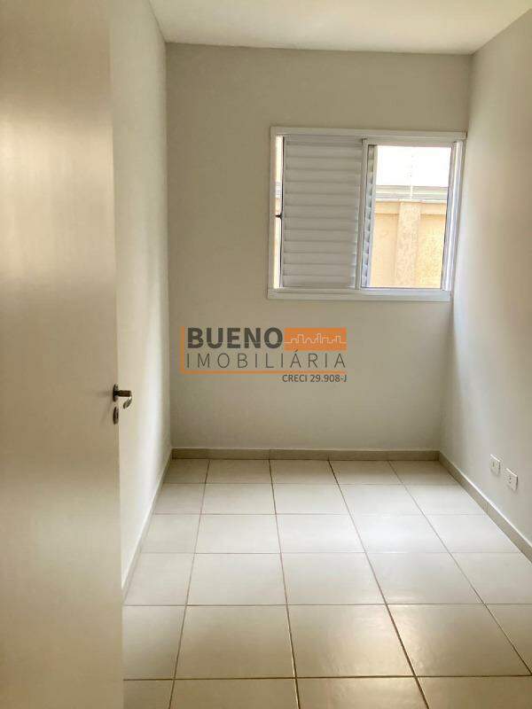 Apartamento à venda no Parque Universitário: 