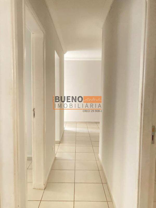 Apartamento à venda no Parque Universitário: 