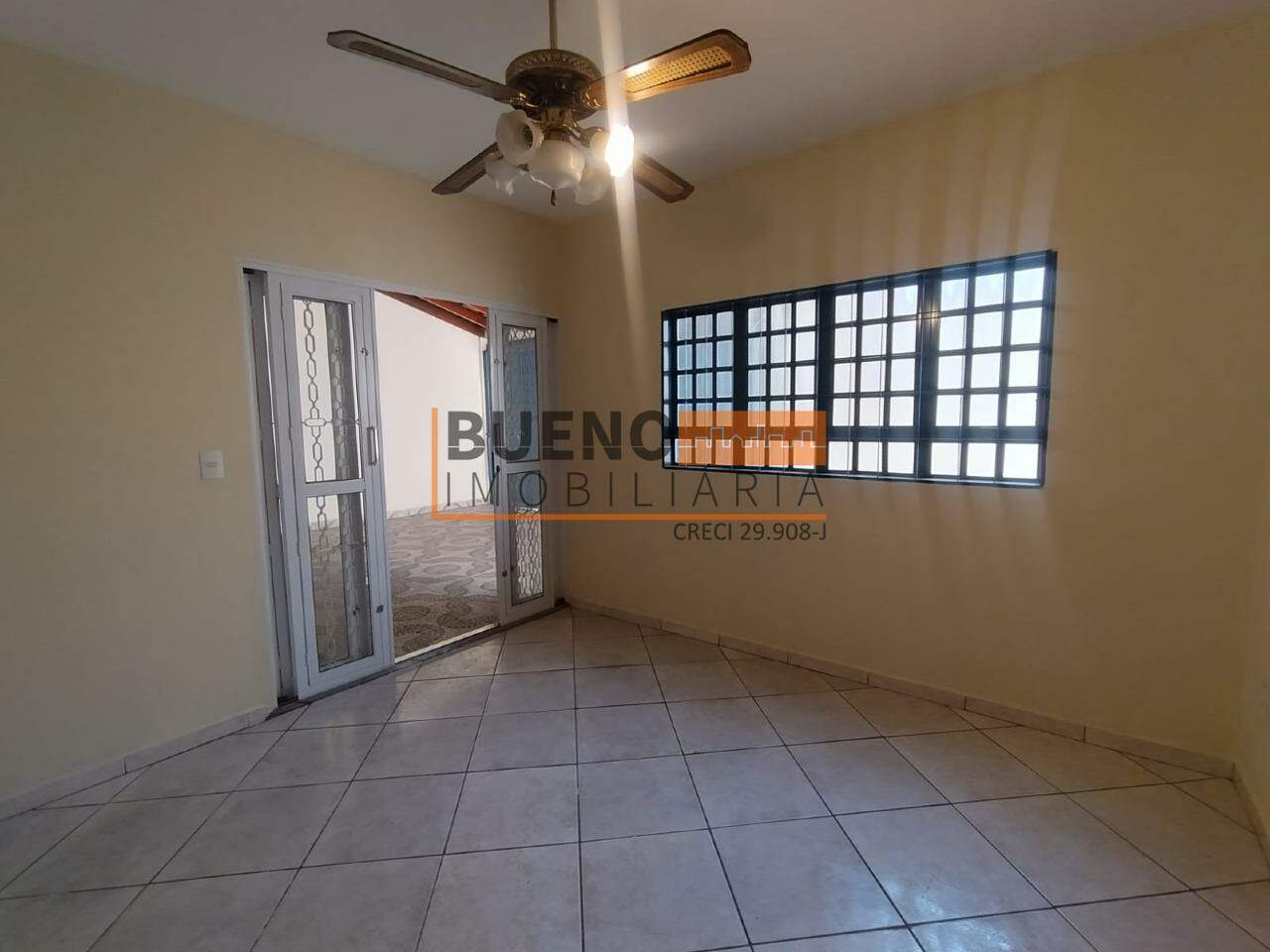 Casa para aluguel no Vila Santa Cruz: 