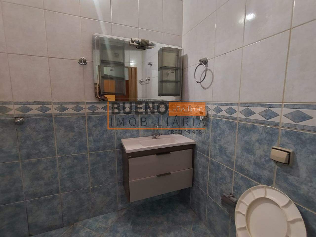 Casa para aluguel no Vila Santa Cruz: 