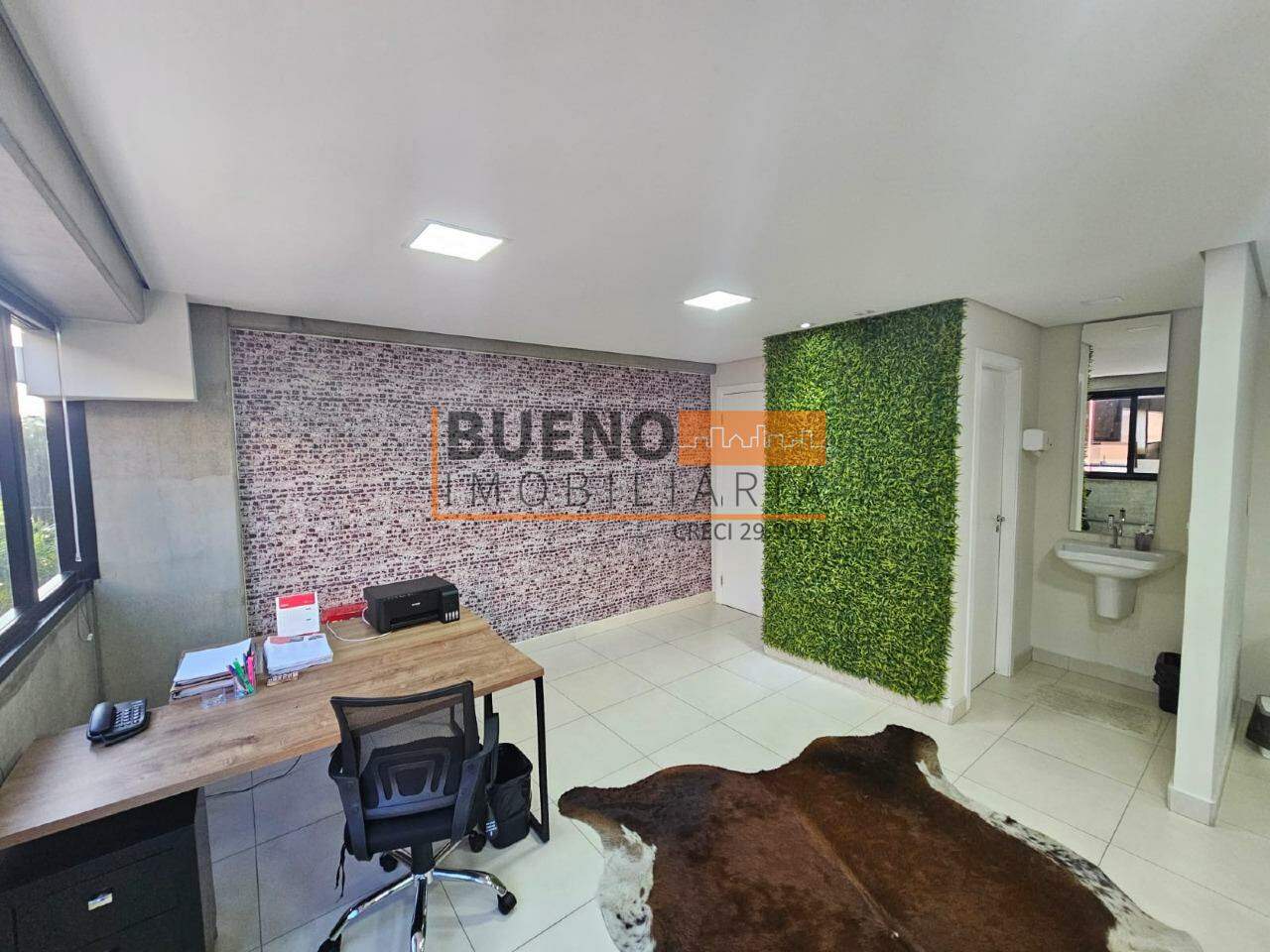 Sala comercial à venda no Centro: 
