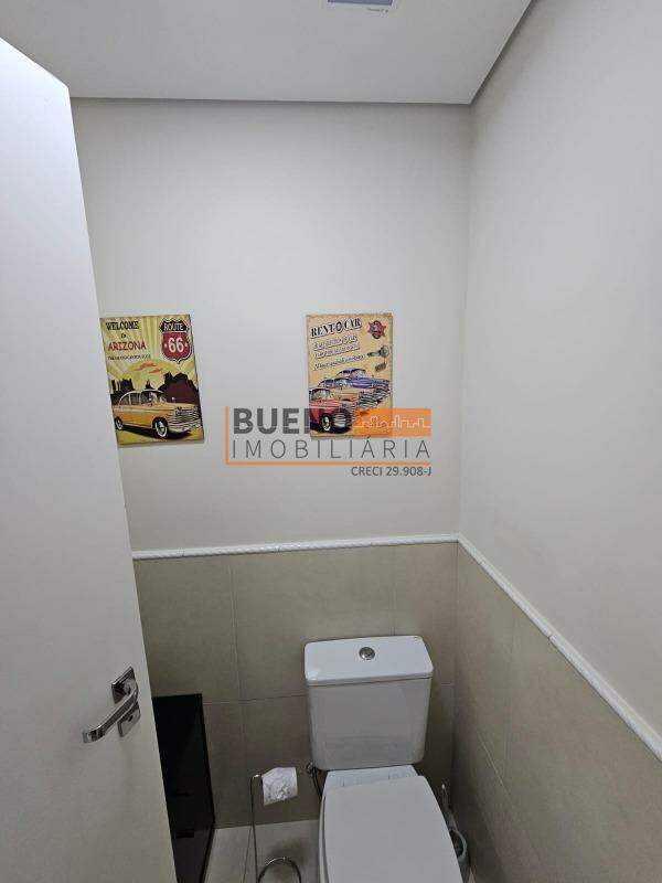 Sala comercial à venda no Centro: 
