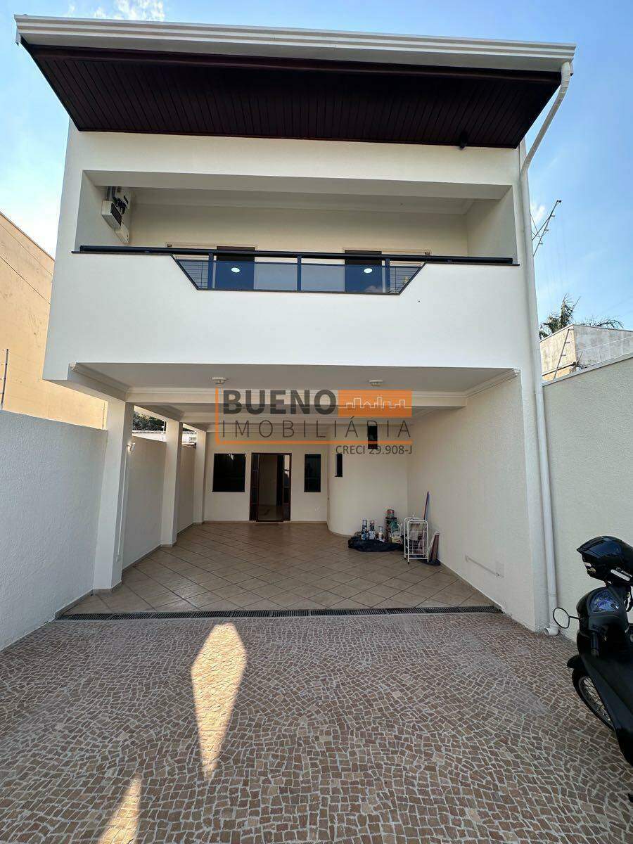Casa para aluguel no Centro: 